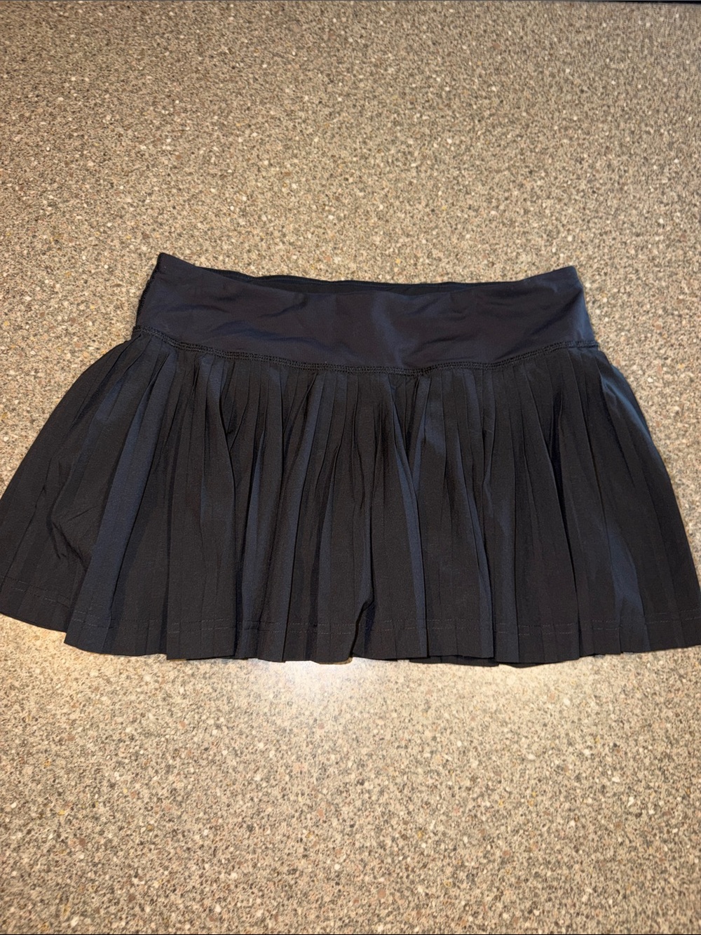 lululemon athletica Black Pleated skort Skirt